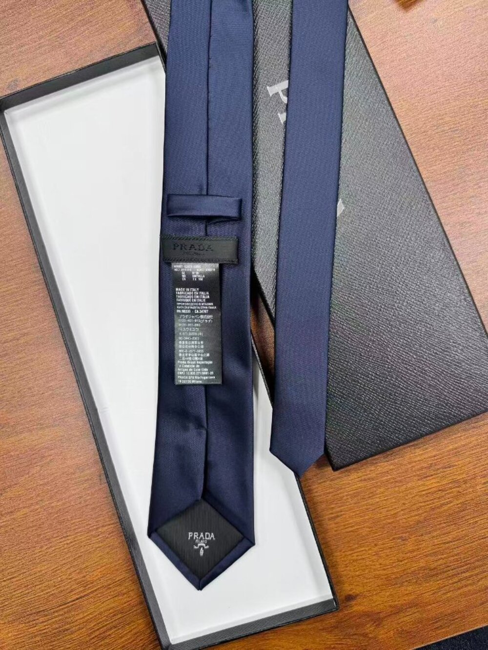 Authentic Prada Blue Tie（Unisex）👔 Fashion accessories - Picture 6 of 8